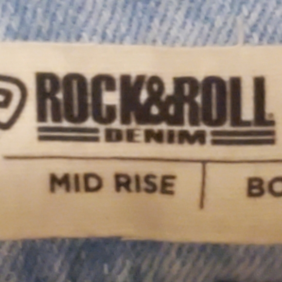 ROCK & ROLL  X  HOOEY. NWT MID RISE BOOTCUT 26 X  36. TALL LIGHT WASH. - Picture 4 of 11